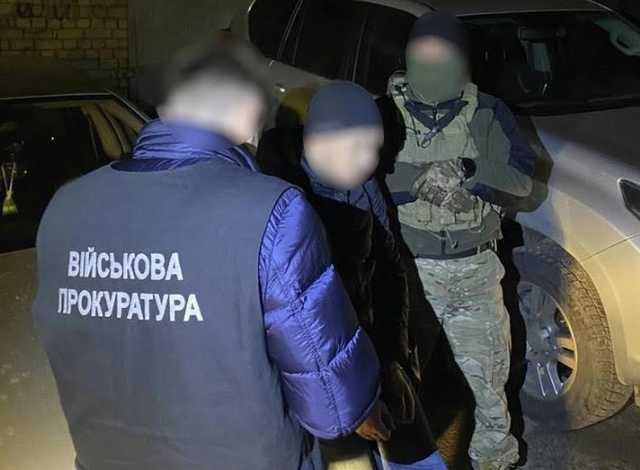 Киевский полицейский торговал секретной информацией и получал деньги из РФ