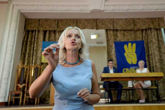 “Світогляд цієї людини – гримучий совок”: Фаріон про Зеленського