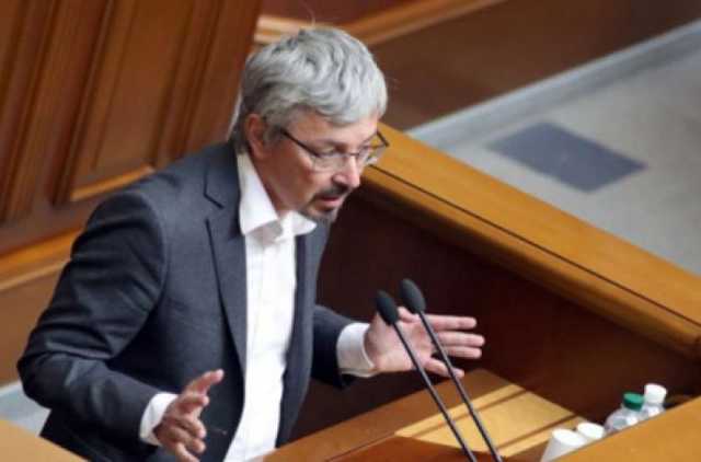 В Украине решается судьба журналистов, блогеров и владельцев СМИ