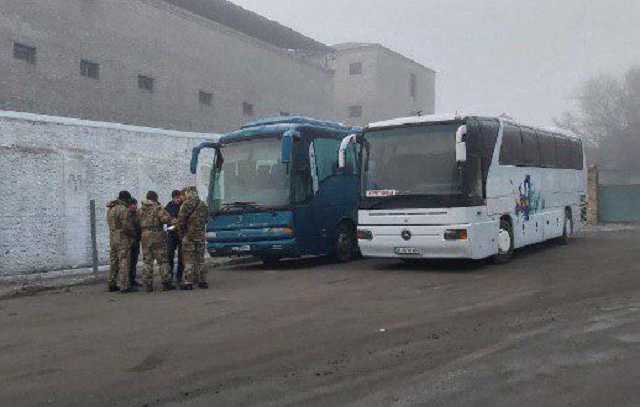 Обмен пленными: появились первые фото с украинцами