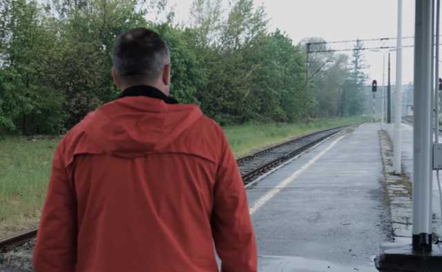 Нацбанк сравнил, сколько украинские заробитчане прислали на родину из ЕС и России