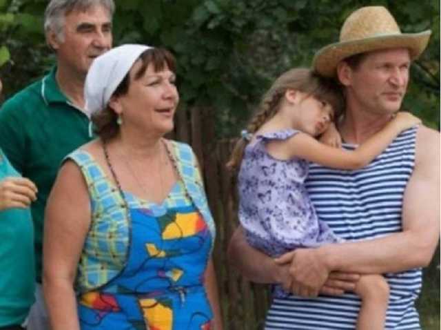 "Сериал "Сваты" — это бизнес на крови": режиссер "Киборгов" раскритиковал создателей ситкома