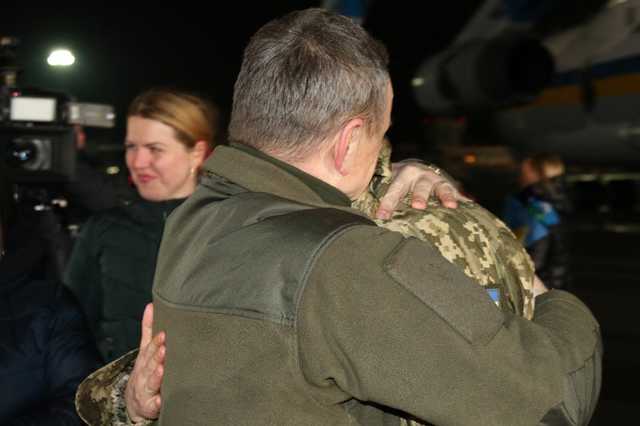 Из плена боевиков освободили четырех украинских спецназовцев