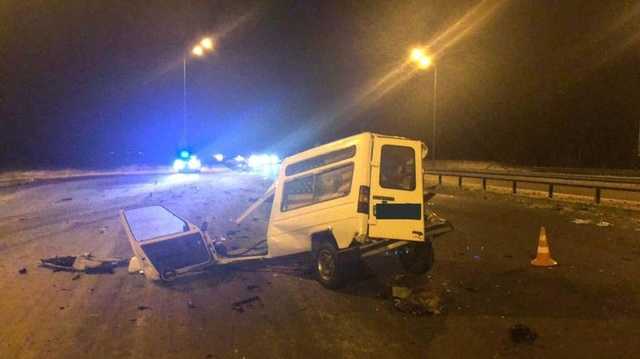 На трассе Киев – Чоп столкнулись три автомобиля, погиб ребенок