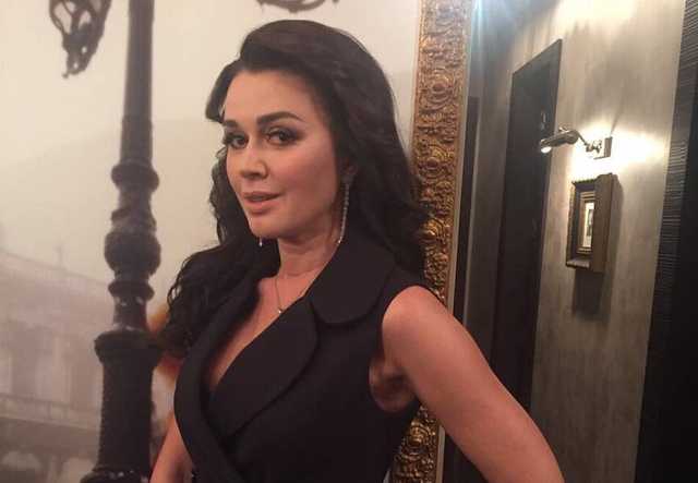 "Благодарит за молитвы": Заворотнюк впервые за долгое время обратилась к поклонникам