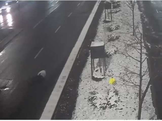 На проезжей части в Виннице уснул пьяный мужчина