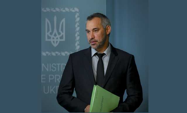 Рябошапка направил группу прокуроров в Каховку