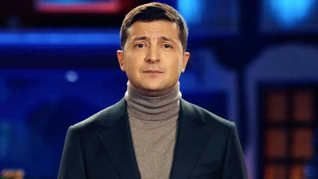 Зеленский и Гончарук поздравили украинцев с Рождеством