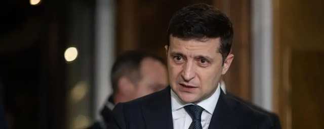 Появились фото, как Зеленский ночью 9 января прилетел в Киев из Омана