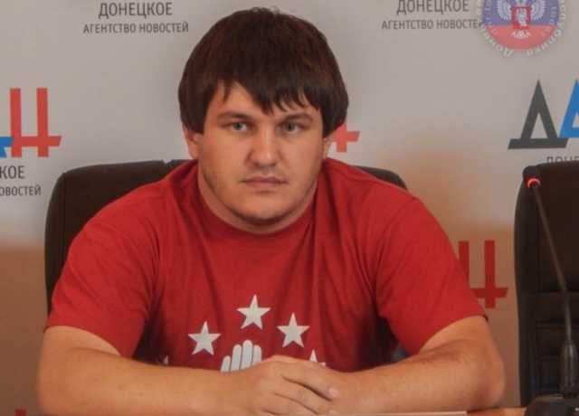 При штурмі “адміністрації” в Абхазії засвітився “герой ДНР”