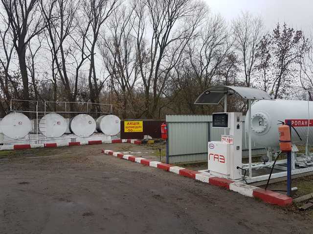 В Україні закрили вже понад 700 нелегальних АЗС