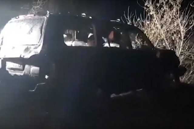 Под Днепром автомобиль сорвался в пруд: погибли трое взрослых и ребенок