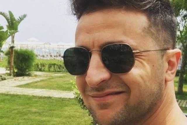 Париж, Оман и концерты "Квартала": сколько и как отдыхал Зеленский за полгода президентства