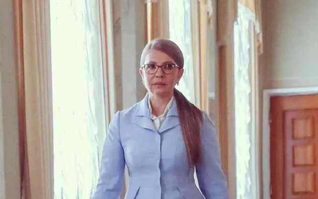 Тимошенко сменила прическу