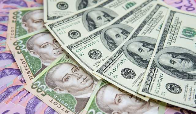 Курс валют: гривня продовжує зміцнюватися