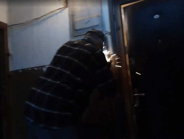 Перестраховался: под Днепром пенсионер заварил электрощиток, чтобы ему не отрезали свет