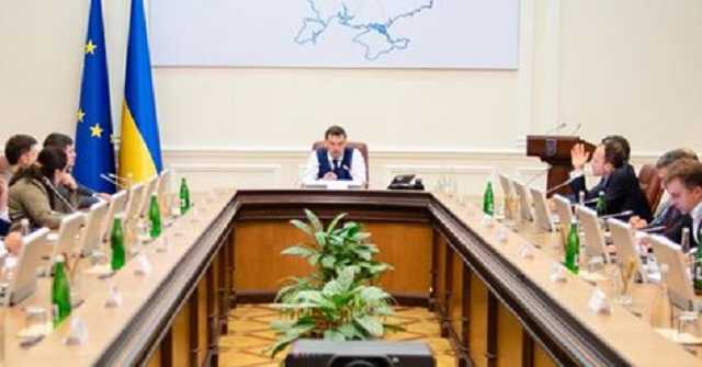 Правительство Гончарука — это кружок «полезных идиотов», — политолог