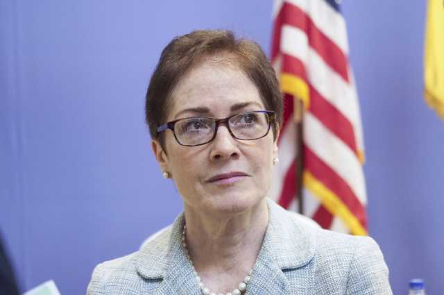 Полиция открыла дело о слежке за экс-послом США