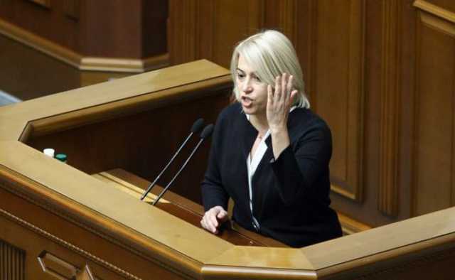 Не дожидаясь решения Зеленского: глава Минрегиона Алена Бабак решила уйти в отставку