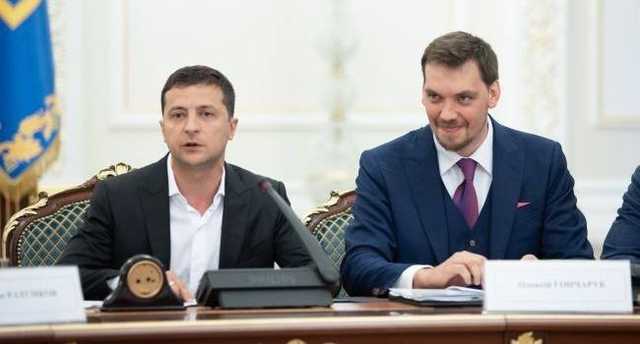 Карл Волох обосновал, почему Зеленский не принял отставку Гончарука