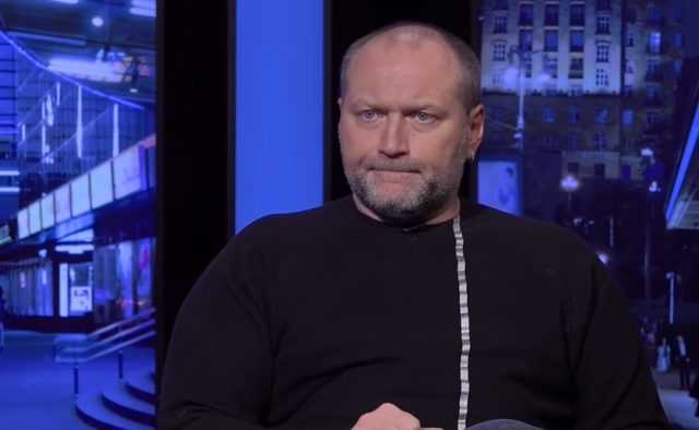 Почему Гончарук подал в отставку, а Зеленский ее не принял