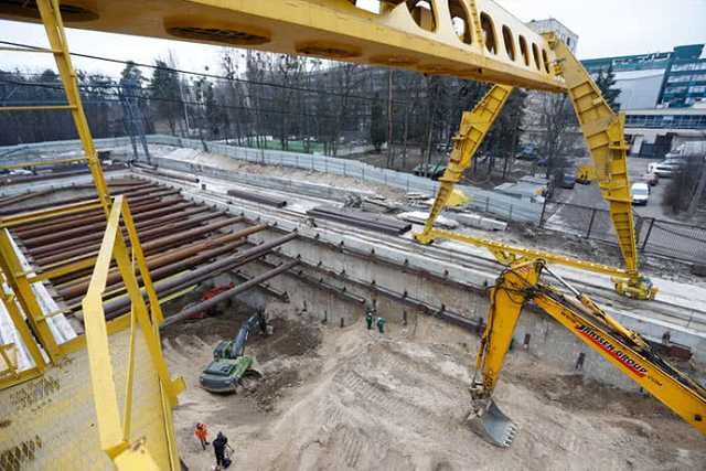 Кличко заявив, що метро на Виноградар добудують і відкриють вчасно
