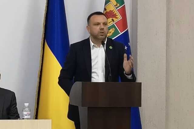 Децентрализация провалилась: нардеп от Слуги народа в Луганской области