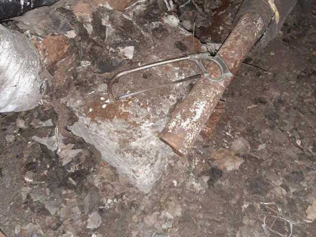 В Днепре подростки совершили кражу коммунального имущества: вырезали фрагмент теплосети