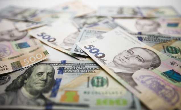 Доллар вырастет: аналитик рассказал, сколько будет стоить валюта для украинцев