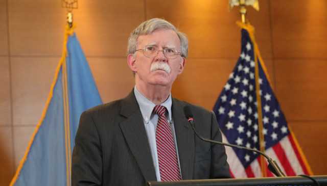 Болтон підтвердив, що Трамп затримав допомогу Україні через справу Байдена