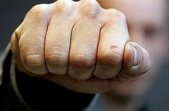 Сын депутата избил полицейского в Мариуполе