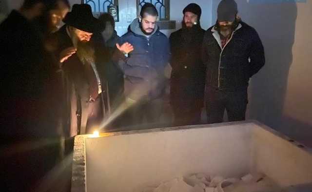 Главный раввин Украины провел на могиле Чернобыльского цадика молитву за Трампа