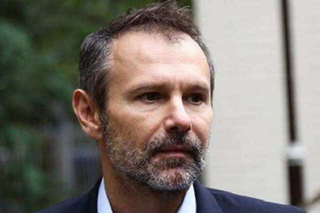 Вакарчук может уйти из политики