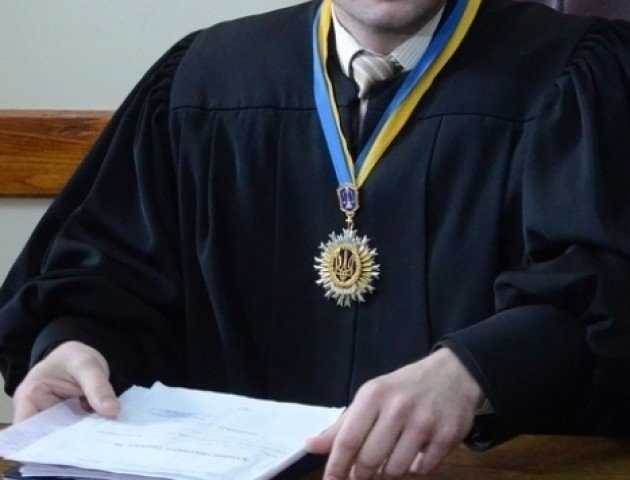 Винницкий судья пожаловался на давление со стороны знакомого прокурора