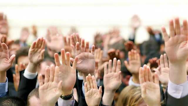 Демократия за деньги: СН придумала, как отрезать бедных от конституционных прав