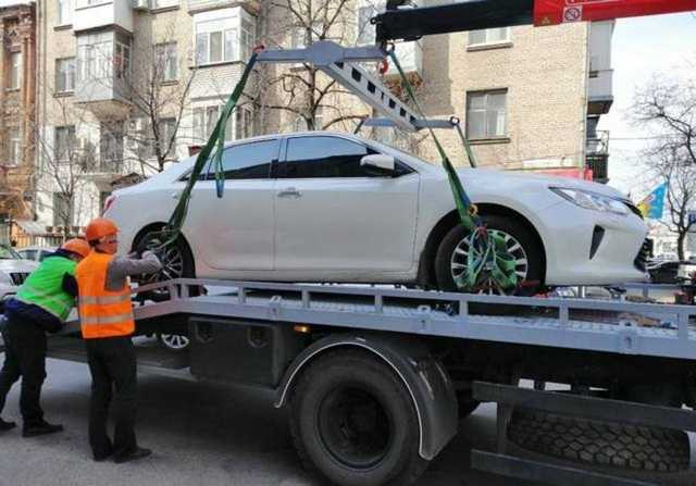 В Киеве появилось «единое окно» для оплаты возврата эвакуированных автомобилей