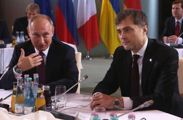 Идут торги: источник в Кремле рассказал правду об «увольнении» Суркова