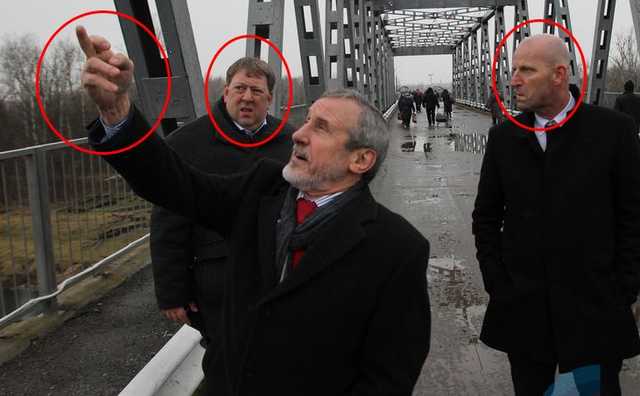 В Станице Луганской засветились немецкие лоббисты Путина: фото и реакция Украины