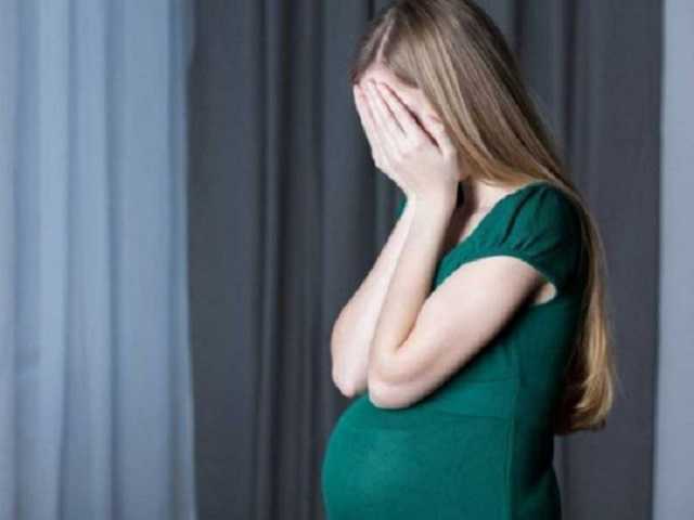 На Ривненщине 13-летняя школьница забеременела от отчима: разыгралась трагедия