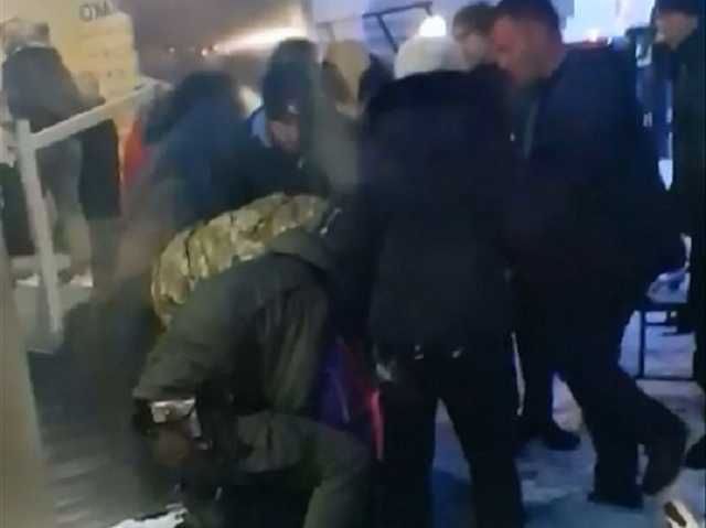 Нападение на пограничников в запорожском аэропорту: всплыли новые детали ЧП