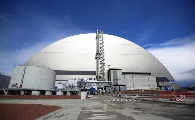 Зона отчуждения: кто и почему блокирует закрытие криминальных схем в Чернобыле?