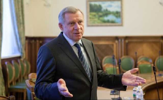 Глава НБУ Смолий в январе трижды получил зарплату