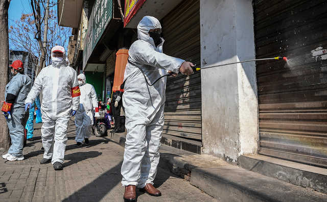 У Китаї назвали головний спосіб інфікування коронавірусом