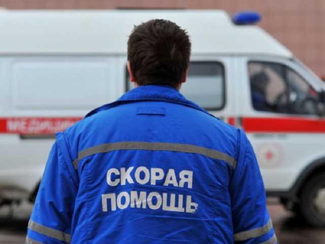 Выбросили в снег: российские медики поразили жестоким отношением к инвалиду