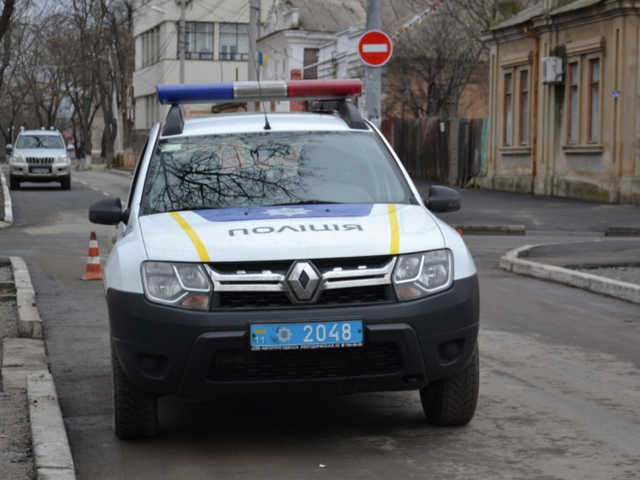 В Мелитополе на улице нашли женщину с разбитой головой и пробитой грудной клеткой