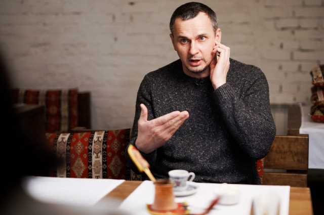 Сенцов: После шести лет войны нам предлагают договариваться с убийцами