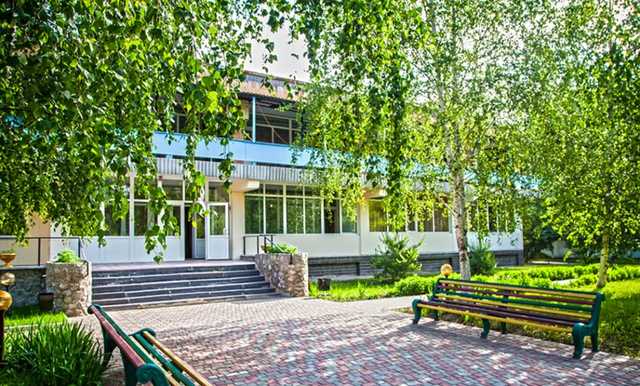 Часть персонала медцентра "Новые Санжары" уволилась перед эвакуацией украинцев из Китая, - депутат