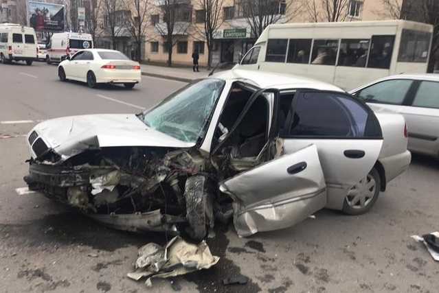 Пытаясь сбежать с места ДТП, водитель насмерть сбил женщину в Запорожье