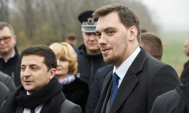 Пошли ко дну: почему Зеленский не будет спасать Гончарука — эксперт