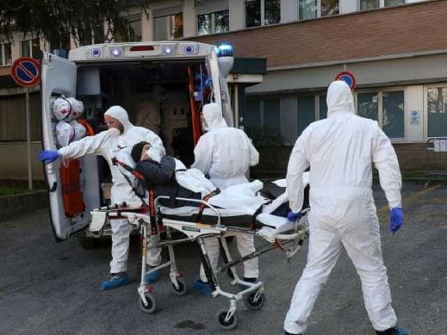 В Румынии после карантина вышли первые два человека без симптомов коронавируса